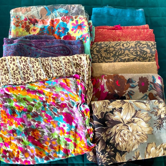 Scarves - Picture 1 of 1